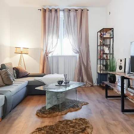 Amazing In With Kitchen Holiday home Labin (Istria)