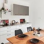 Prázdninový dům 1 Bedroom Beautiful In