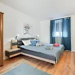 Prázdninový dům 1 Bedroom Beautiful In *